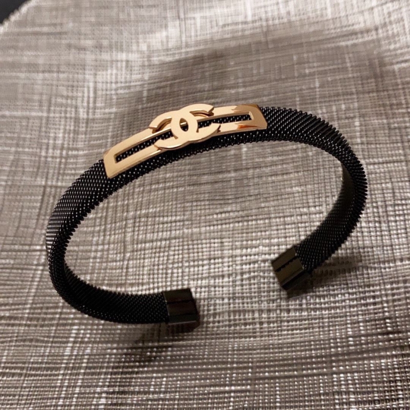 Ch**el bracelets